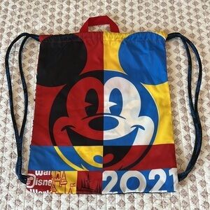 Walt Disney World Parks 2021 Mickey Mouse Castle Nylon Cinch String Backpack